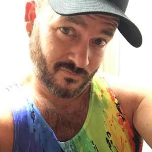 Meet your Posher, Eric